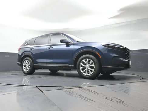 Used 2024 Honda CR-V LX image 33