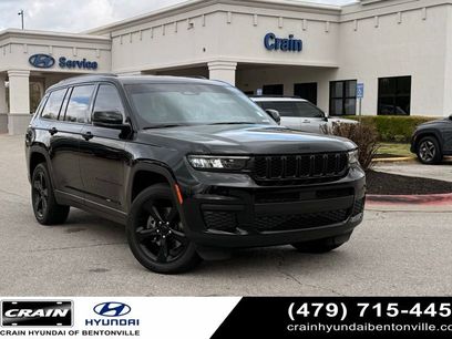 Used 2023 Jeep Grand Cherokee L Laredo