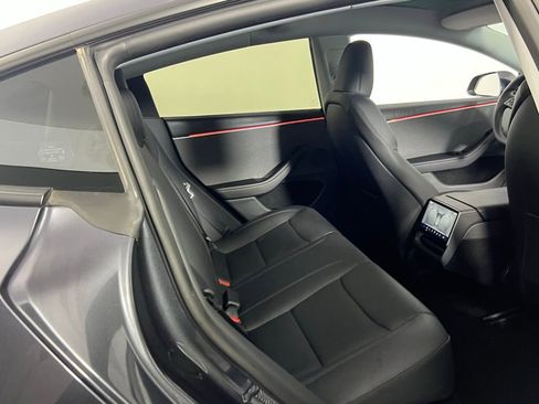 Used 2025 Tesla Model 3 Long Range image 26