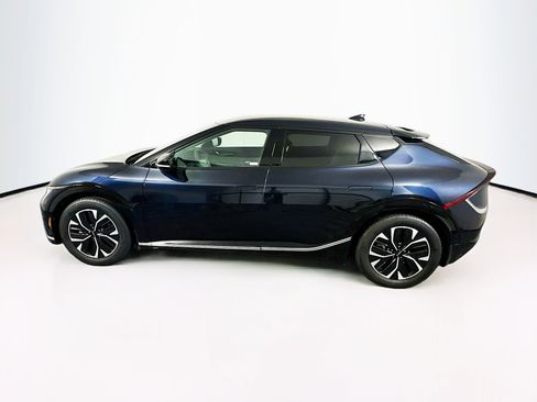 Used 2024 Kia EV6 Wind RWD image 4
