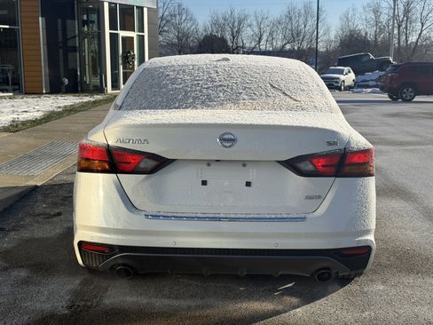 Used 2022 Nissan Altima 2.5 SR image 3