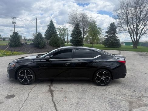 Used 2023 Nissan Altima 2.5 SR image 4