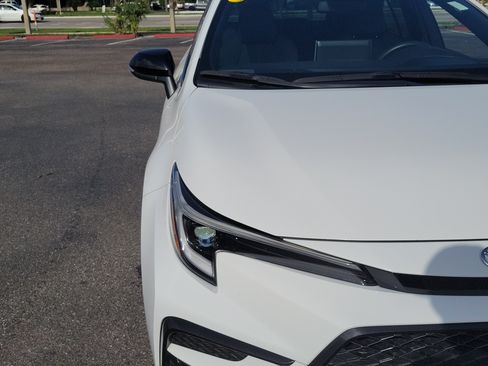 Used 2025 Toyota Corolla FX w/ Convenience Package FWD image 7
