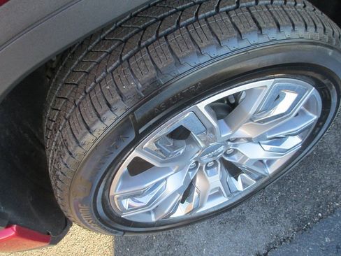 Certified 2024 GMC Sierra 1500 Denali image 12