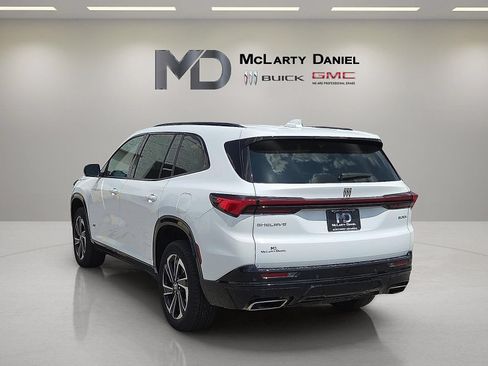 Certified 2025 Buick Enclave Sport Touring FWD image 13