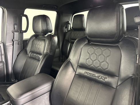 Used 2022 Nissan Frontier PRO-4X w/ Pro-4X Premium Package AWD/4WD image 11