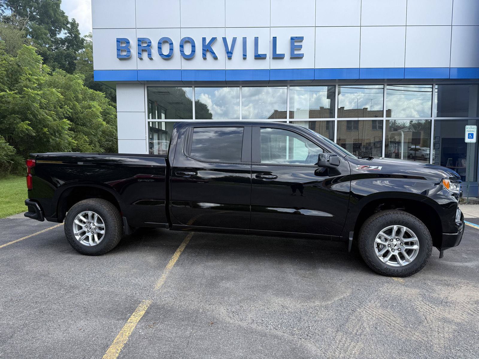 New 2026 Chevrolet Silverado 1500 RST w/ Convenience Package II AWD/4WD image 6