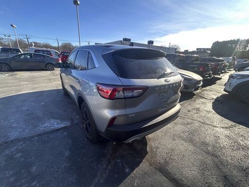 Used 2022 Ford Escape SE w/ Convenience Package image 5