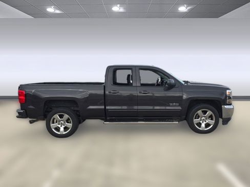 Used 2016 Chevrolet Silverado 1500 LT w/ Texas Edition image 8