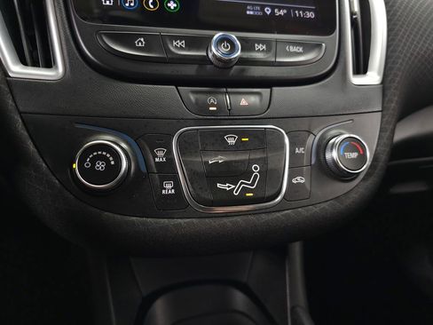 Used 2022 Chevrolet Malibu RS FWD image 22