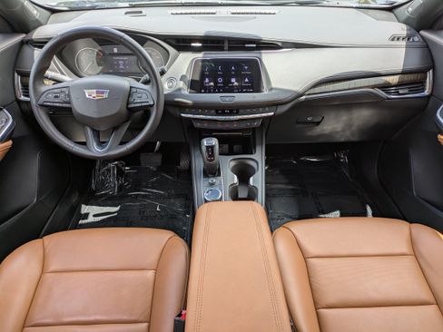 Used 2019 Cadillac XT4 Premium Luxury FWD image 13