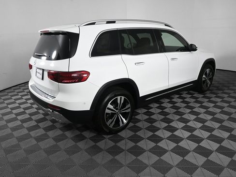 Certified 2025 Mercedes-Benz GLB 250 image 26