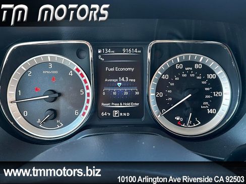 Used 2016 Nissan Titan Platinum Reserve image 18