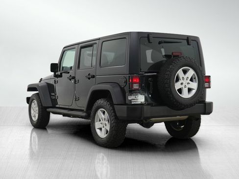 Used 2018 Jeep Wrangler Unlimited Sport S image 4