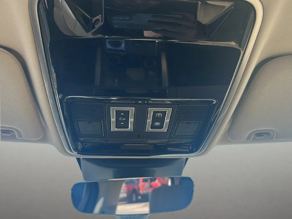 Used 2019 Land Rover Range Rover HSE AWD/4WD image 25