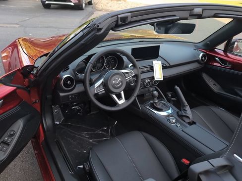 New 2026 MAZDA MX-5 Miata Grand Touring RWD image 16