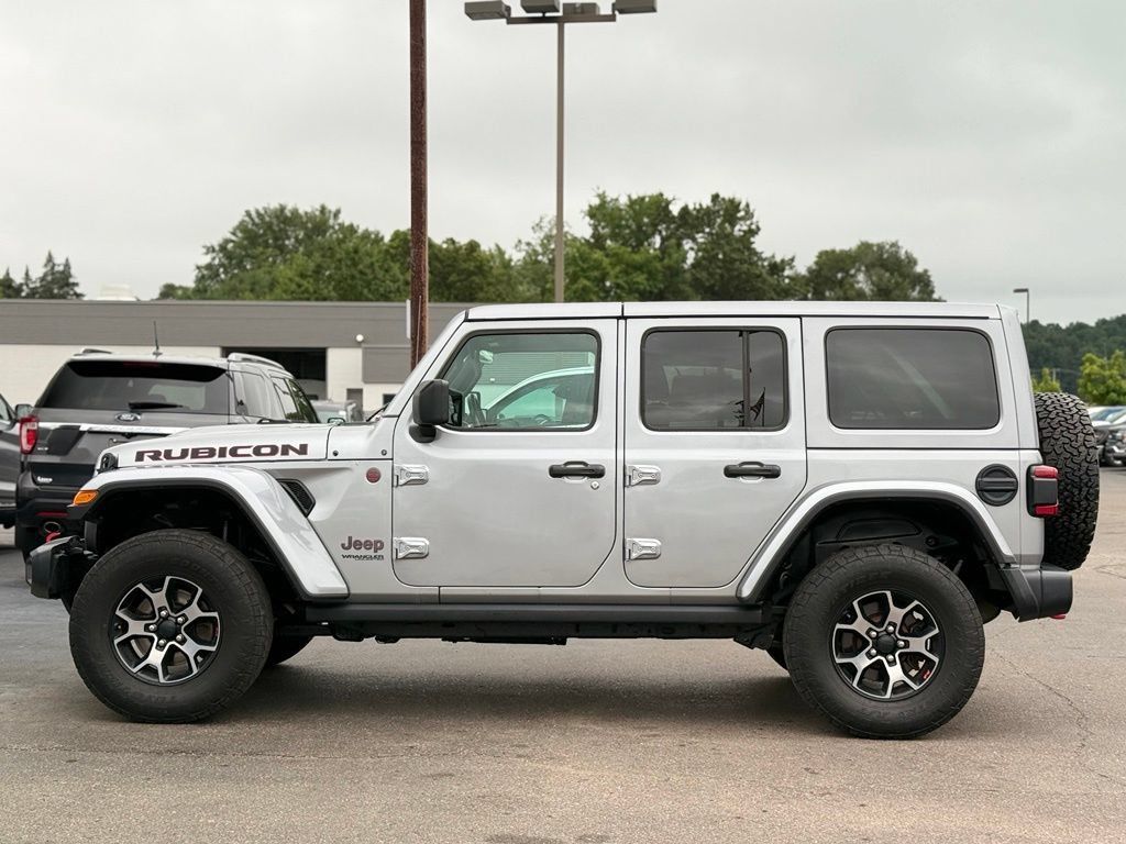 Used 2018 Jeep Wrangler Unlimited Rubicon w/ Uconnect 4C Nav & Sound Group AWD/4WD image 39