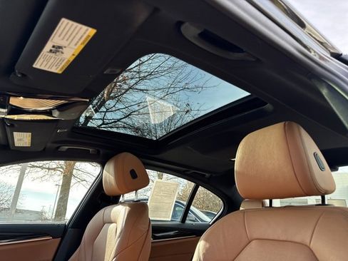 Used 2020 BMW 540i xDrive w/ Convenience Package image 9