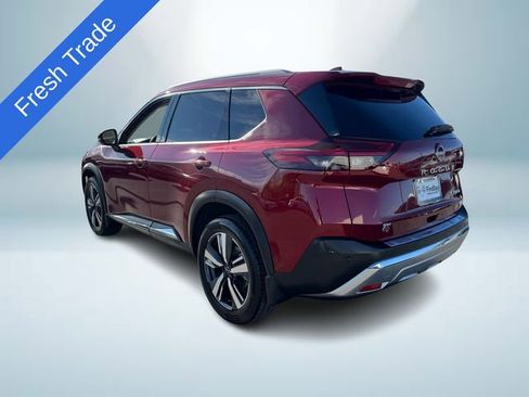 Used 2022 Nissan Rogue Platinum w/ Head-Up Display Package image 4