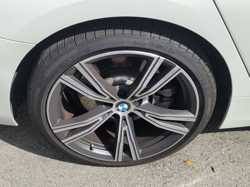 Certified 2024 BMW 330i Sedan w/ Convenience Package image 5