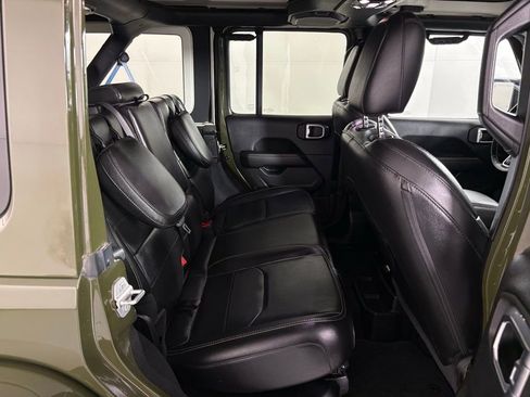 Used 2021 Jeep Wrangler Unlimited Sahara w/ Cold Weather Group image 43