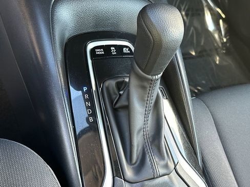 Used 2024 Toyota Corolla LE FWD image 25