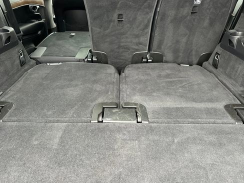 Used 2023 Volvo XC90 T8 Plus image 18