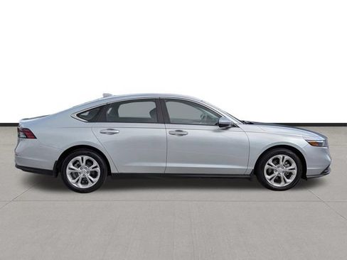 Used 2024 Honda Accord LX image 4