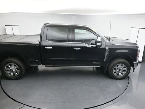 Certified 2025 Ford F350 Lariat w/ Lariat Ultimate Package AWD/4WD image 30