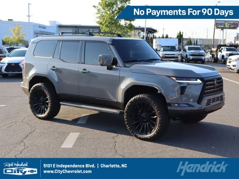 Used 2025 Lexus GX 550 w/ Accessory Package (2T) AWD/4WD image 1