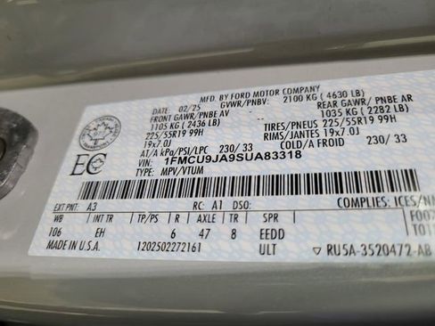 Used 2025 Ford Escape Platinum image 48