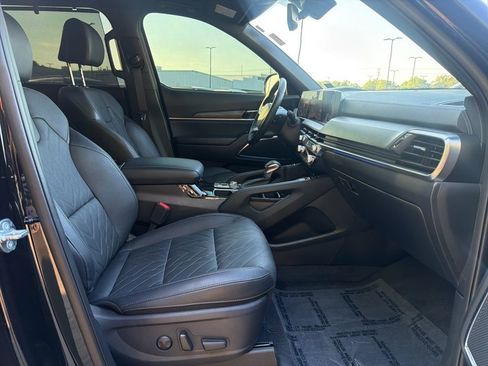 Used 2025 Kia Telluride SX X-Line image 36