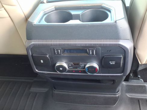 Used 2022 Ford Expedition Max Platinum AWD/4WD image 16