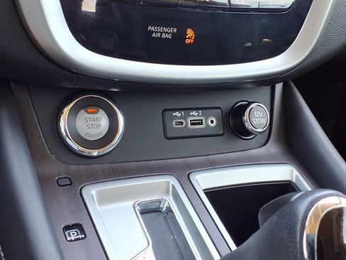 Used 2019 Nissan Murano Platinum FWD image 13