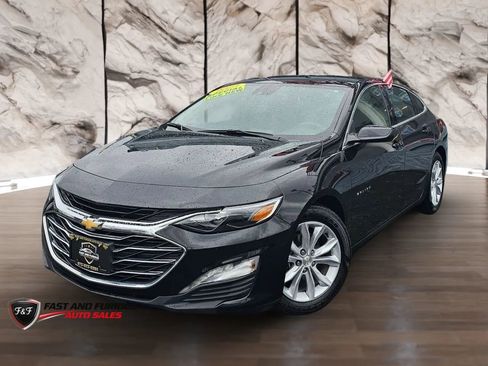 Used 2025 Chevrolet Malibu LT FWD image 3