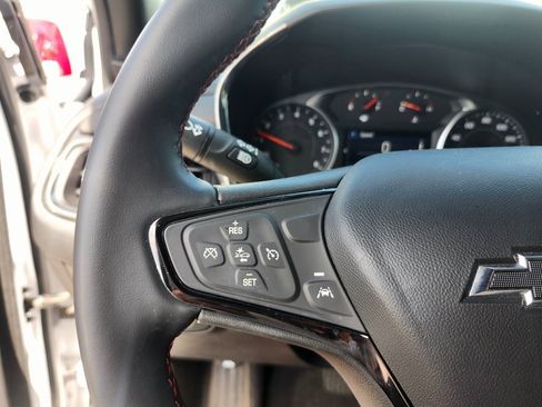 Used 2023 Chevrolet Equinox RS image 10