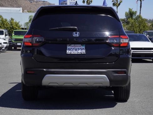 Used 2023 Honda Pilot EX-L image 5