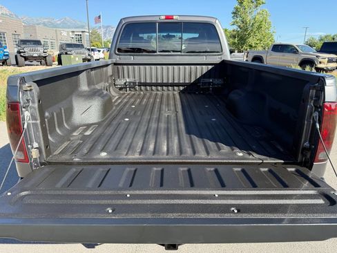 Used 2006 Ford F350 XLT AWD/4WD image 14