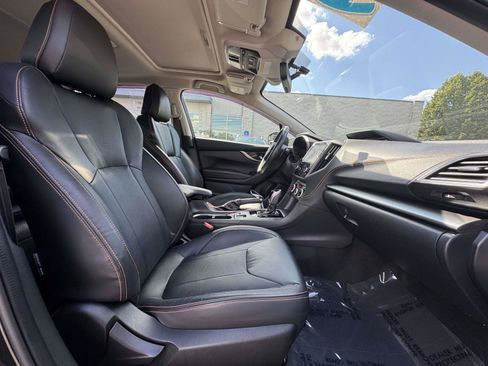 Used 2019 Subaru Crosstrek 2.0i Limited w/ Moonroof Package w/Navigation AWD/4WD image 9