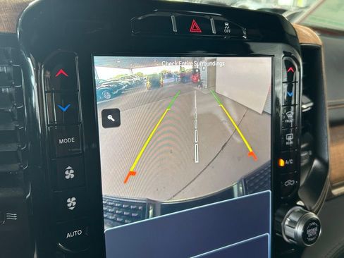 Used 2024 RAM 2500 Limited image 19