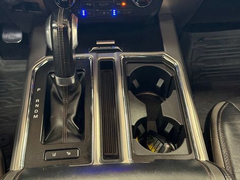 Used 2018 Ford F150 Platinum w/ Equipment Group 701A Luxury AWD/4WD image 21
