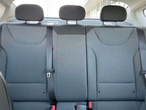 Used 2025 Kia K4 LXS image 37