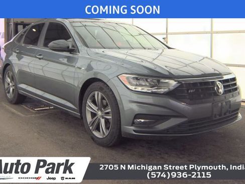 Used 2020 Volkswagen Jetta S image 1