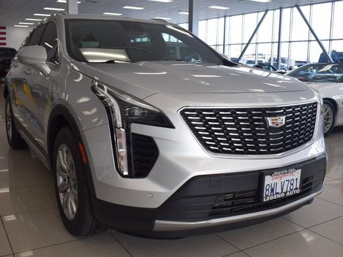 Used 2020 Cadillac XT4 Premium Luxury image 1
