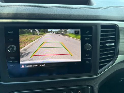 Used 2021 Volkswagen Atlas Cross Sport SE AWD/4WD image 14