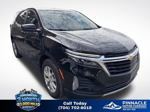 Used 2024 Chevrolet Equinox LT image 1