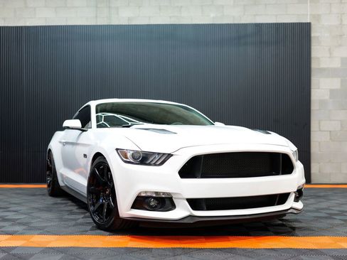 Used 2015 Ford Mustang GT Premium w/ Equipment Group 401A image 2