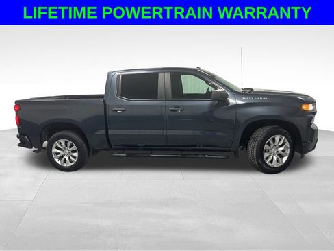 Used 2021 Chevrolet Silverado 1500 Custom image 2