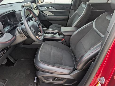 Used 2025 Ford Explorer ST AWD/4WD image 8
