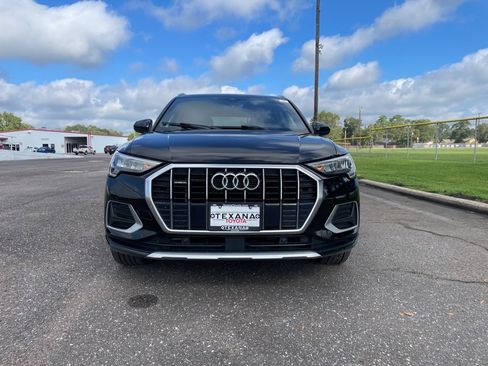Used 2021 Audi Q3 2.0T Premium image 2
